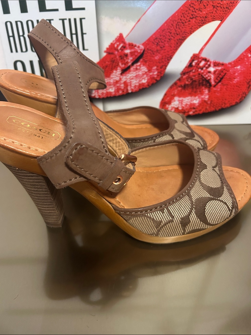 Vintage Coach Heels ✨